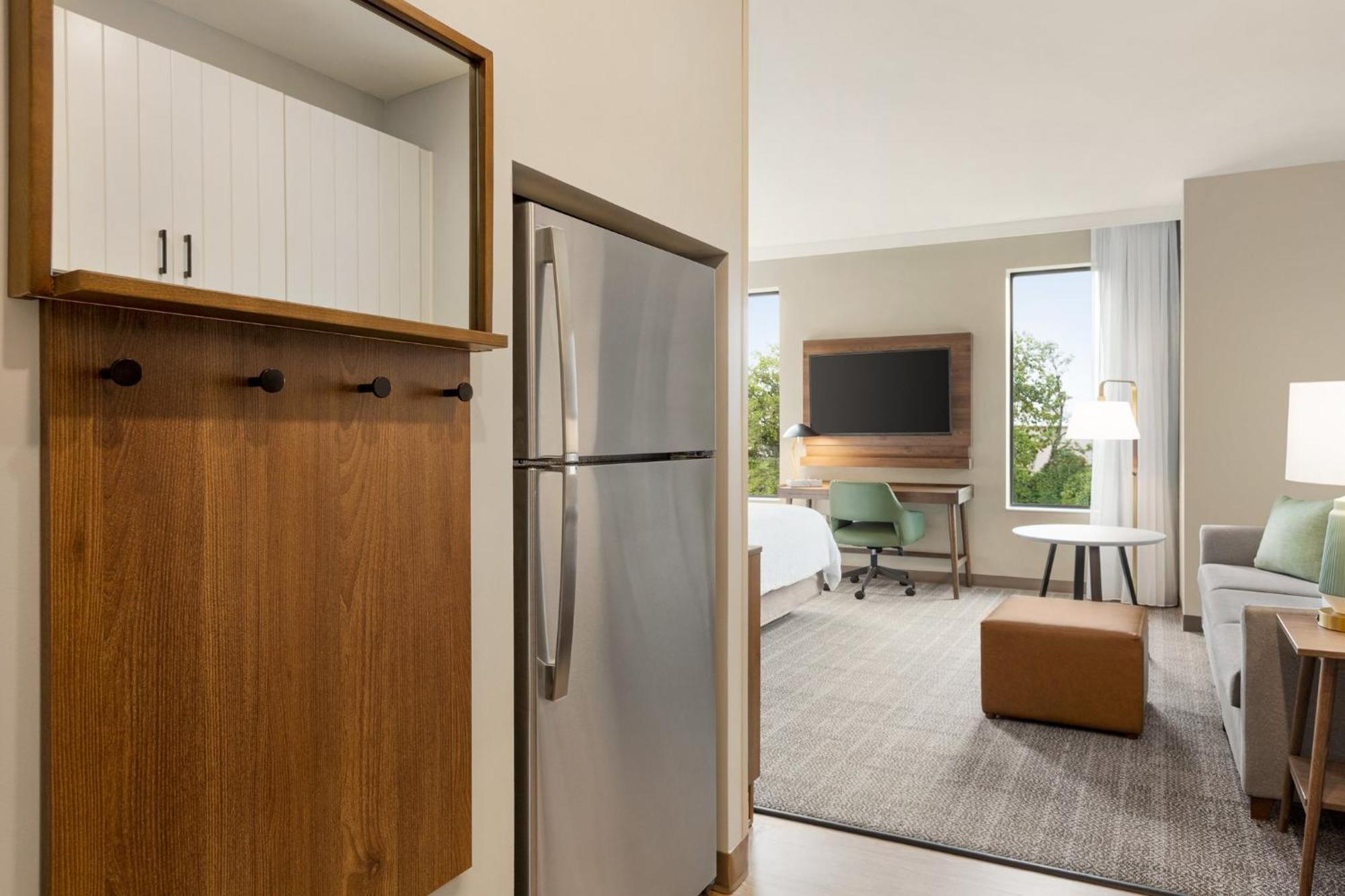 Staybridge Suites Greenville - Medical Center By Ihg Екстериор снимка